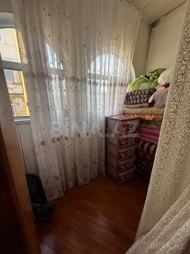 Satılır 3 otaqlı köhnə tikili 70 m², Yeni Günəşli q., photo 12 from 16
