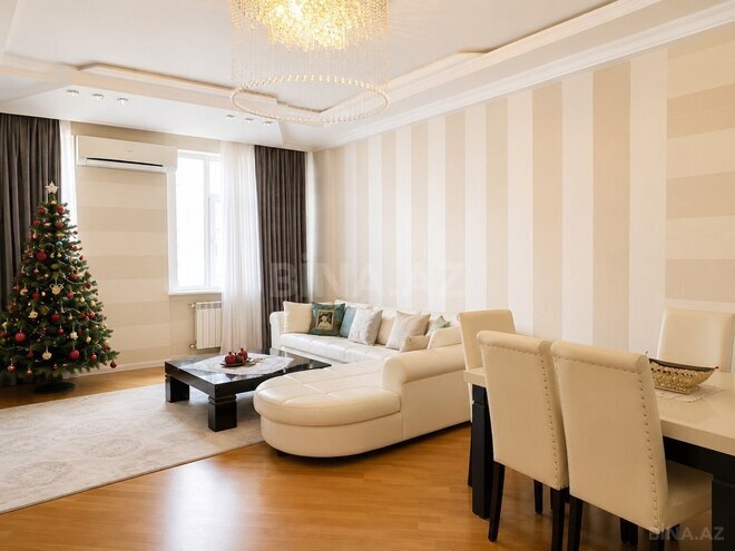 Продается 3-комн. новостройка 150 м², м. Шах Исмаил Хатаи, photo 1 from 8