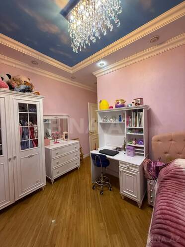 Сдаётся 5-комн. новостройка 178 м², м. 8 ноября, photo 17 from 19