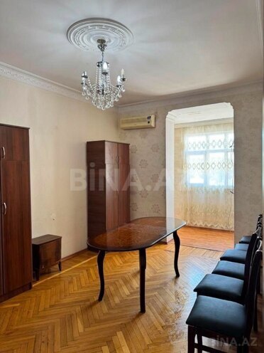 İcarəyə verilir 3 otaqlı yeni tikili 75 m², 28 May m., photo 3 from 12