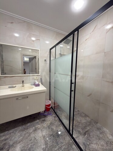 Сдаётся 3-комн. новостройка 175 м², м. Низами, photo 20 from 27