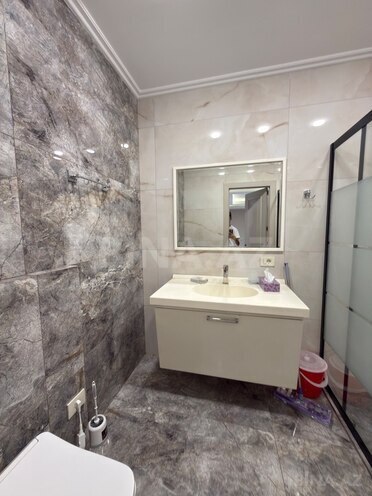 Сдаётся 3-комн. новостройка 175 м², м. Низами, photo 21 from 27