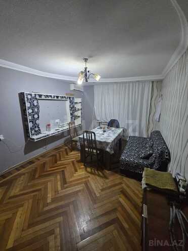 Satılır 3 otaqlı köhnə tikili 70 m², Qara Qarayev m., photo 4 from 17