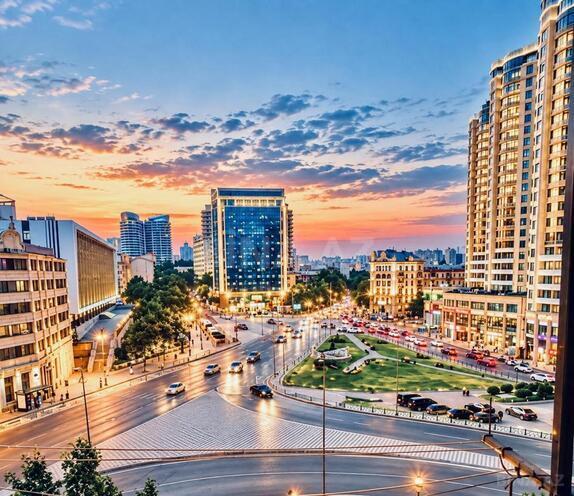 Продаётся 3-комн. новостройка 131 м², м. Низами, photo 1 from 25