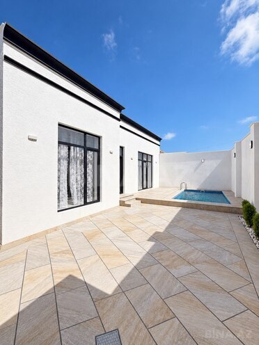Satılır 4 otaqlı həyət evi/bağ evi 135 m², Şüvəlan q., photo 1 from 16