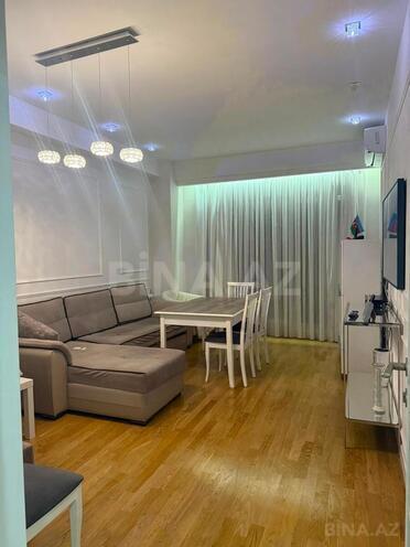 Сдается 2-комн. новостройка 60 м², м. 20 января, photo 1 from 12