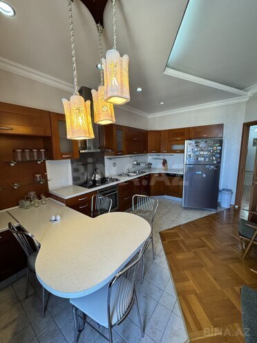 Продается 4-комн. новостройка 200 м², м. Низами, photo 9 from 16