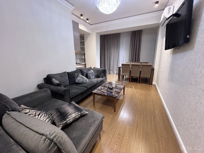 Сдаётся 3-комн. новостройка 100 м², Насиминский  р., photo 1 from 22