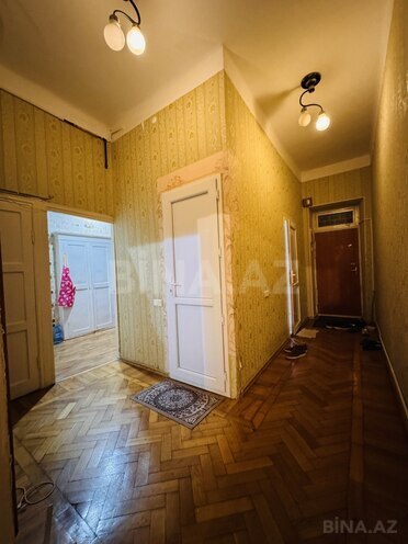 Satılır 3 otaqlı köhnə tikili 85 m², Sahil m., photo 14 from 27
