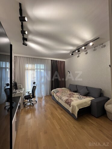 Продается 3-комн. новостройка 145 м², м. 8 ноября, photo 8 from 19