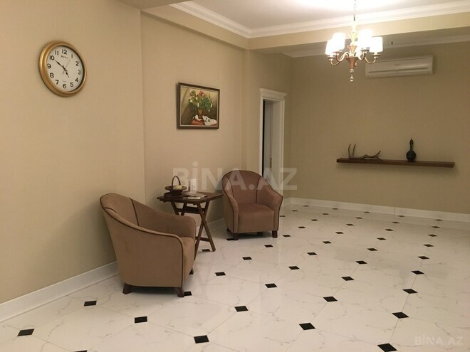 İcarəyə verilir 3 otaqlı yeni tikili 162 m², 28 May m., photo 7 from 17