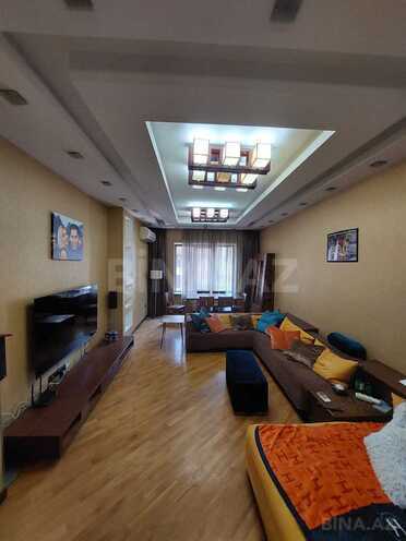 Продается 3-комн. новостройка 117 м², м. Низами, photo 11 from 14