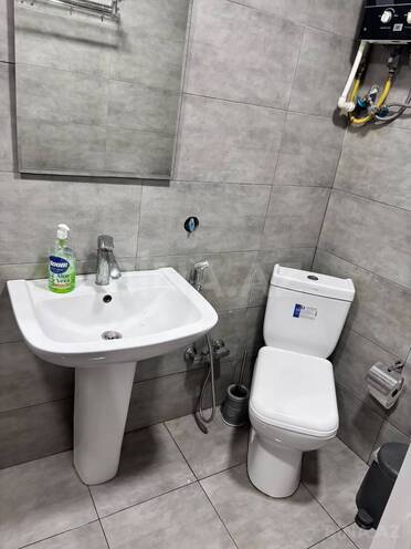 Сдается 2-комн. вторичка 76 м², м. Низами, photo 10 from 16