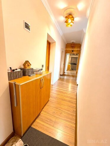 Продается 3-комн. вторичка 70 м², пос. Бакиханова, photo 8 from 16