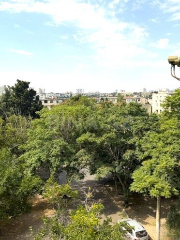 Продается 3-комн. вторичка 70 м², пос. Бакиханова, photo 9 from 16