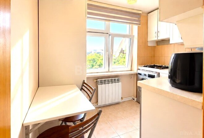 Продается 3-комн. вторичка 70 м², пос. Бакиханова, photo 13 from 16