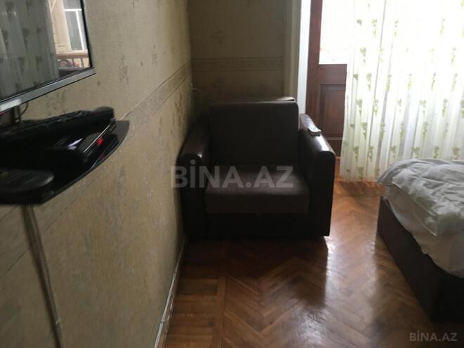 Satılır 1 otaqlı köhnə tikili 40 m², Sahil m., photo 9 from 12