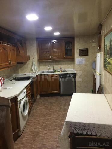 Satılır 1 otaqlı köhnə tikili 40 m², Sahil m., photo 7 from 12