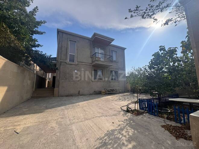 Продается 6-комн. дом/дача 220 м², photo 1 from 16