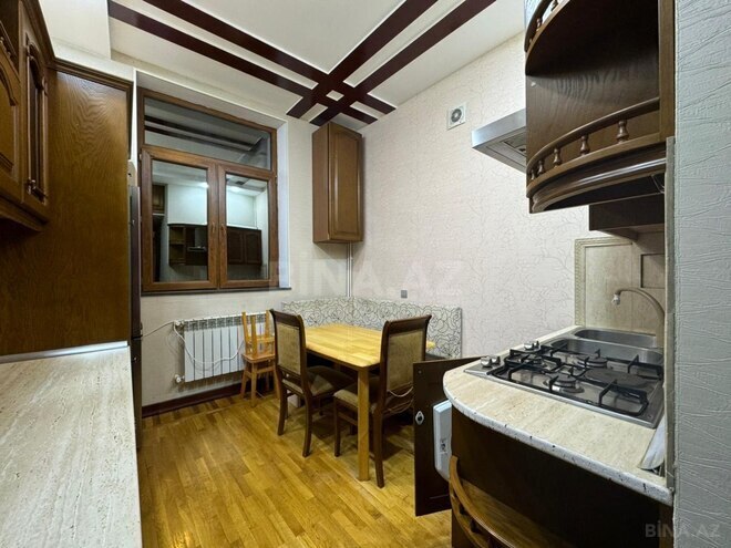 Сдаётся 3-комн. вторичка 90 м², Насиминский  р., photo 6 from 18
