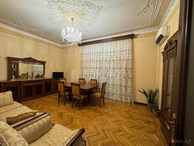 Сдаётся 3-комн. вторичка 90 м², Насиминский  р., photo 1 from 18