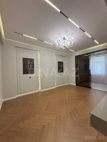 Продается 2-комн. новостройка 66 м², м. Гянджлик, photo 1 from 10