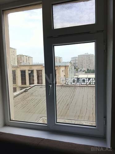 Satılır 1 otaqlı köhnə tikili 35 m², İnşaatçılar m., photo 11 from 12