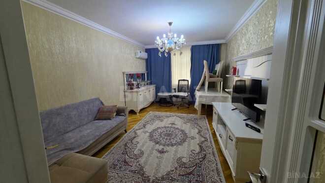 Satılır 3 otaqlı köhnə tikili 75 m², Nəsimi m., photo 1 from 11