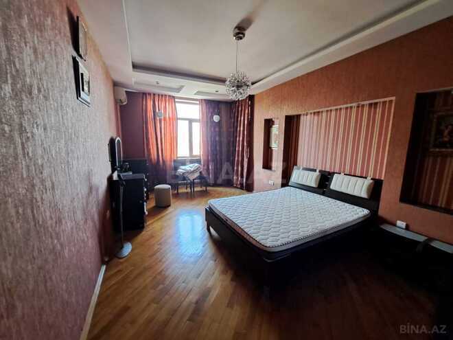 Сдаётся 3-комн. новостройка 175 м², м. 8 ноября, photo 8 from 10