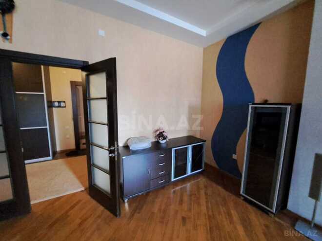 Сдаётся 3-комн. новостройка 175 м², м. 8 ноября, photo 6 from 10