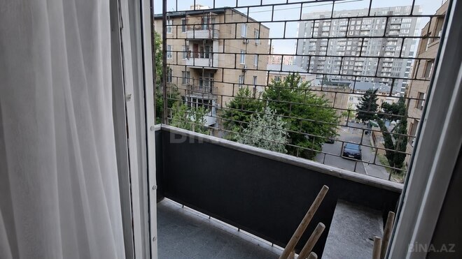 Satılır 3 otaqlı köhnə tikili 85 m², Elmlər Akademiyası m., photo 13 from 18