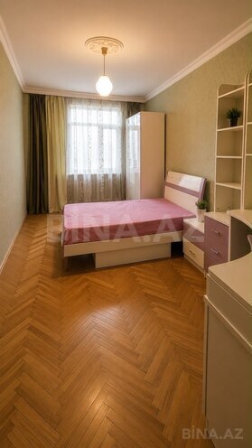 Satılır 3 otaqlı köhnə tikili 85 m², Elmlər Akademiyası m., photo 16 from 18