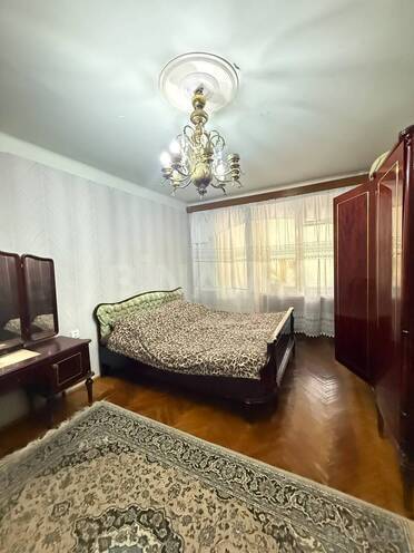Продаётся 3-комн. вторичка 80 м², м. Элмляр Академиясы, photo 6 from 20