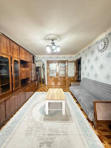 Продаётся 3-комн. вторичка 80 м², м. Элмляр Академиясы, photo 1 from 20