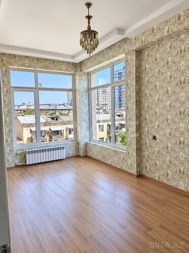 Сдается 3-комн. новостройка 115 м², Наримановский  р., photo 1 from 13