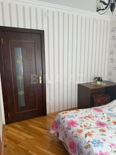 Satılır 3 otaqlı köhnə tikili 80 m², Xalqlar Dostluğu m., photo 8 from 26