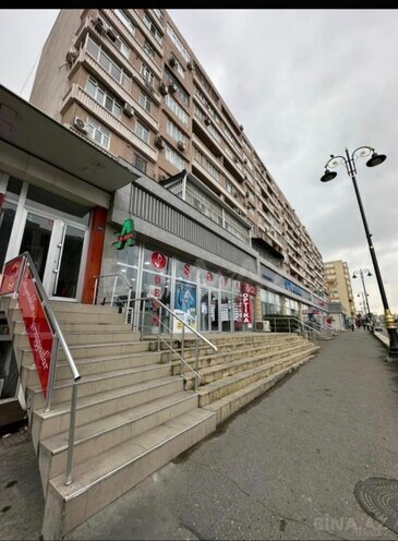 Продается 1-комн. вторичка 56 м², м. Гянджлик, photo 1 from 14