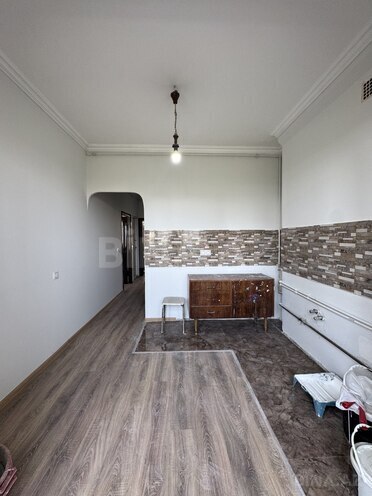 Satılır 2 otaqlı köhnə tikili 55 m², Yeni Yasamal q., photo 9 from 11