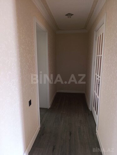 Продается 3-комн. вторичка 75 м², м. Нефтчиляр, photo 5 from 9