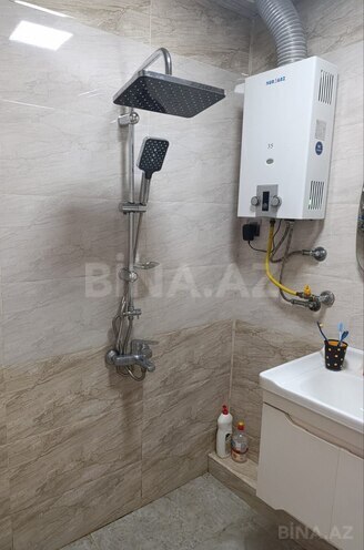 Продается 3-комн. вторичка 75 м², м. Нефтчиляр, photo 8 from 9
