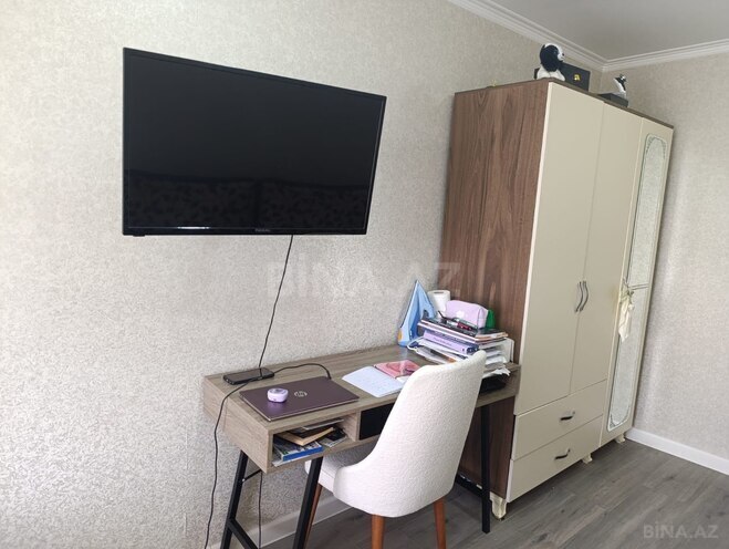Продается 3-комн. вторичка 75 м², м. Нефтчиляр, photo 4 from 9