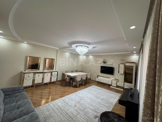 Satılır 5 otaqlı köhnə tikili 120 m², Xalqlar Dostluğu m., photo 3 from 25