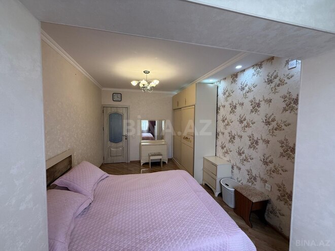 Satılır 5 otaqlı köhnə tikili 120 m², Xalqlar Dostluğu m., photo 5 from 25