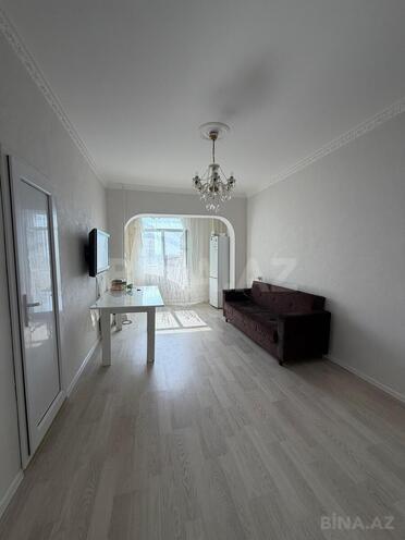 Продаётся 2-комн. вторичка 35 м², пос. 9-й мкр, photo 1 from 14