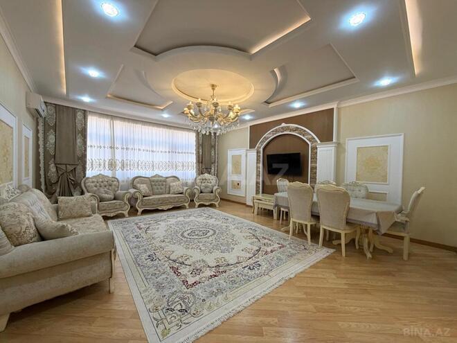 Сдаётся 3-комн. новостройка 137 м², м. Шах Исмаил Хатаи, photo 1 from 18