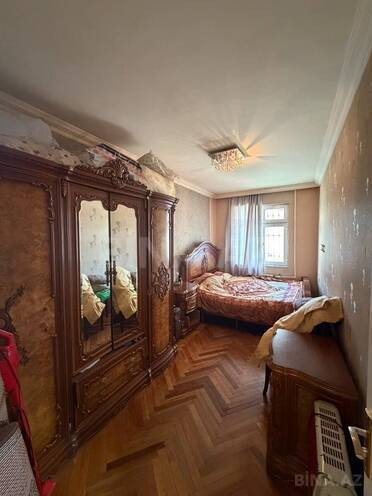 Satılır 2 otaqlı köhnə tikili 75 m², 7-ci mikrorayon q., photo 10 from 17
