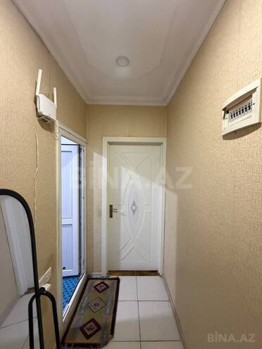 Satılır 2 otaqlı köhnə tikili 75 m², 7-ci mikrorayon q., photo 4 from 17