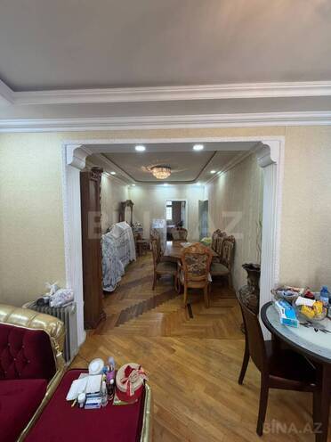 Satılır 2 otaqlı köhnə tikili 75 m², 7-ci mikrorayon q., photo 5 from 17