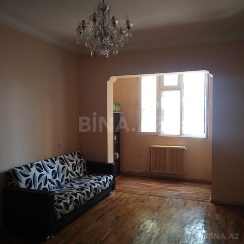 Продаётся 3-комн. вторичка 85 м², м. Ази Асланов, photo 1 from 19