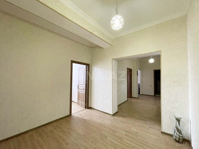 İcarəyə verilir 3 otaqlı yeni tikili 120 m², 28 May m., photo 13 from 15